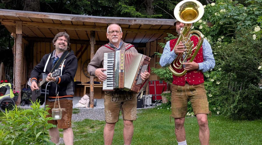 unplugged trio liveband